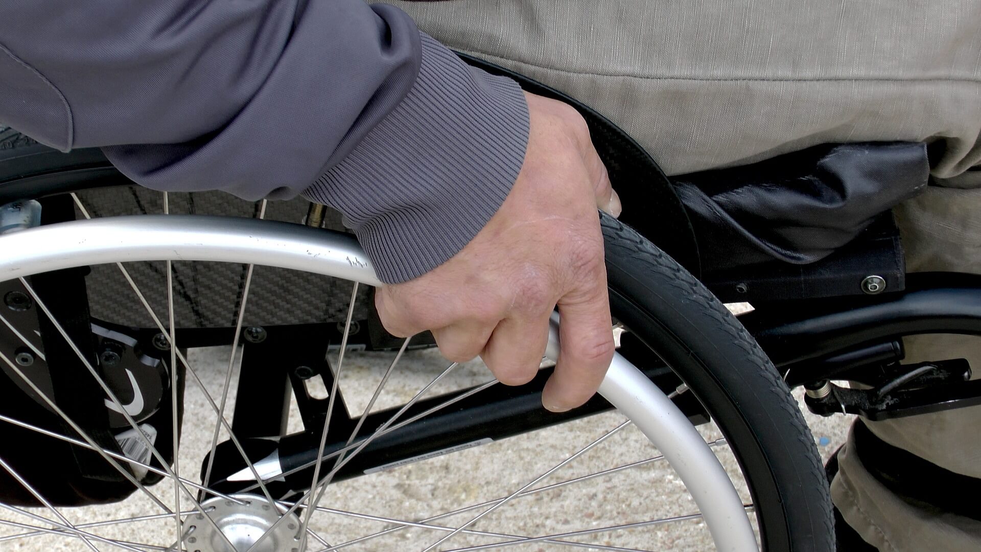 Cómo solicitar por la seguridad social una silla de ruedas